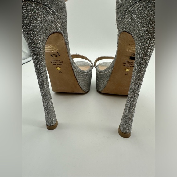 STUART WEITZMAN Tall Mettalic Heels. - Picture 9 of 15